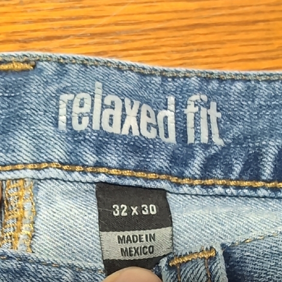 Carhartt Relaxed Fit Light Blue Jeans *Work Worn* - Picture 4 of 10